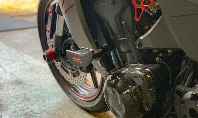 Z1000新